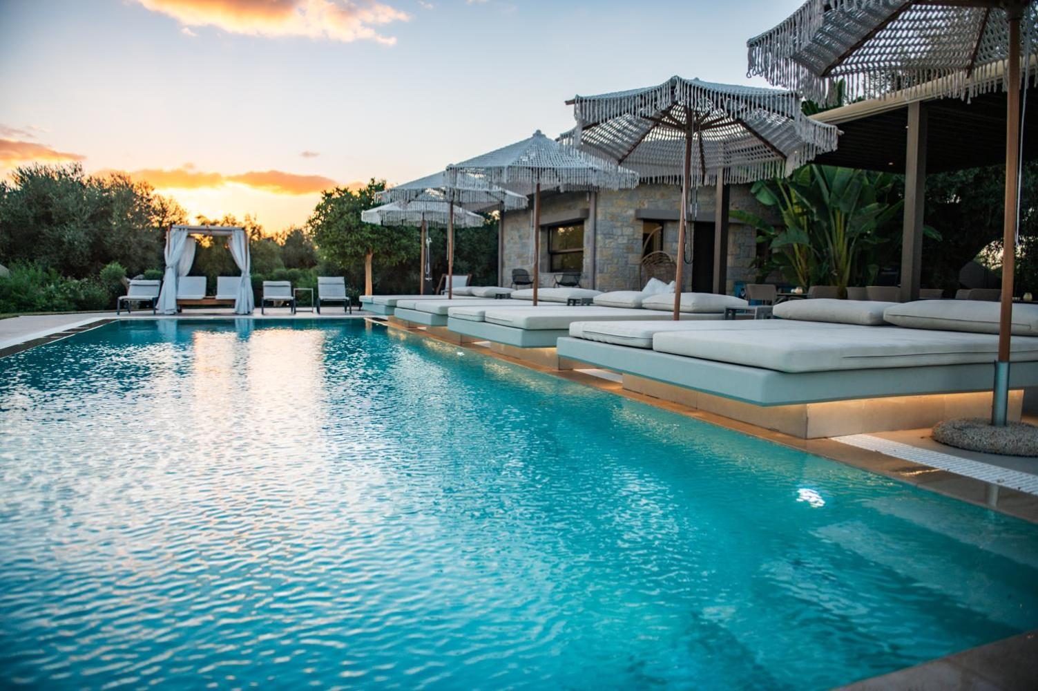 Nestor Luxury Villas Romanos  Esterno foto