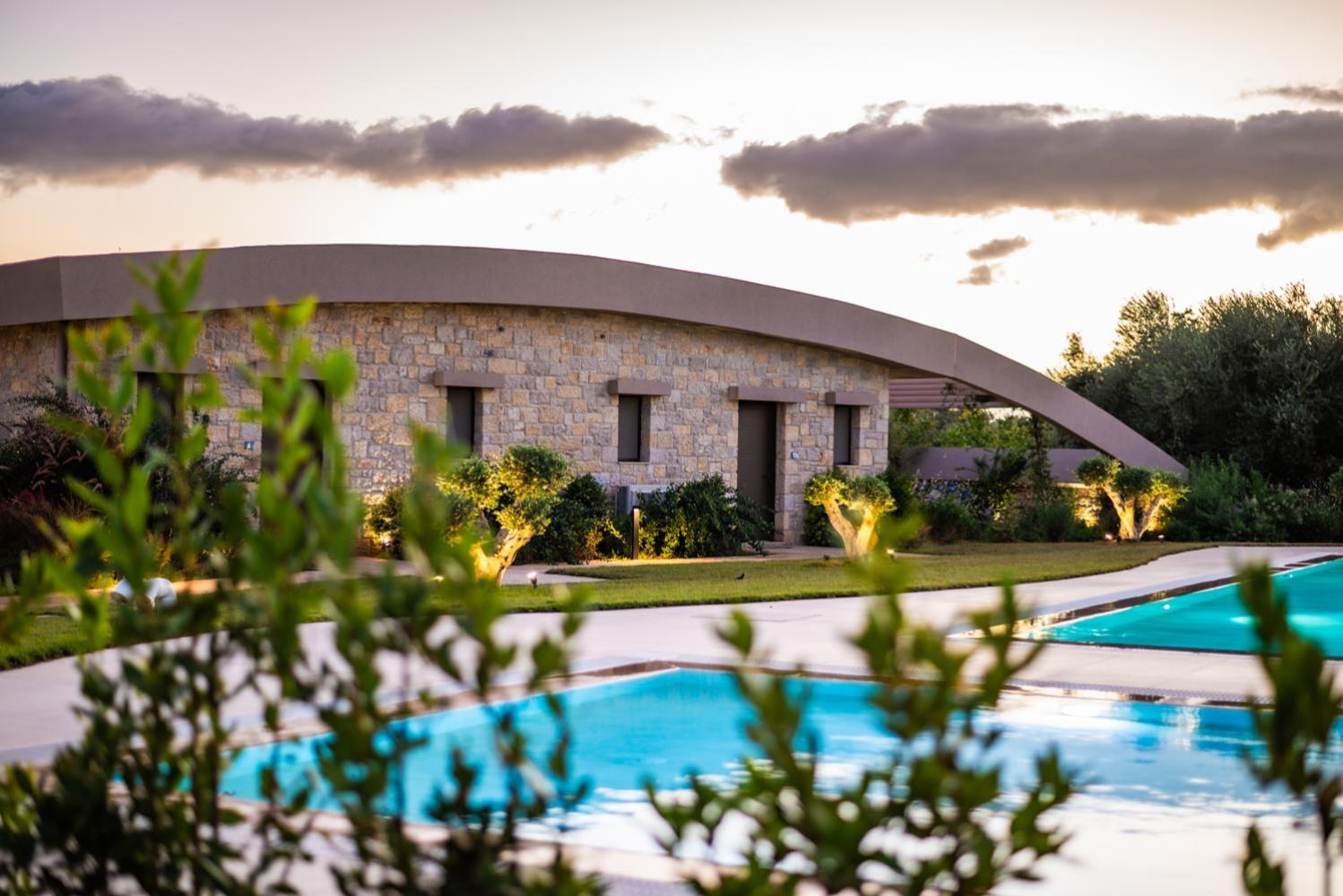 Nestor Luxury Villas Romanos  Esterno foto
