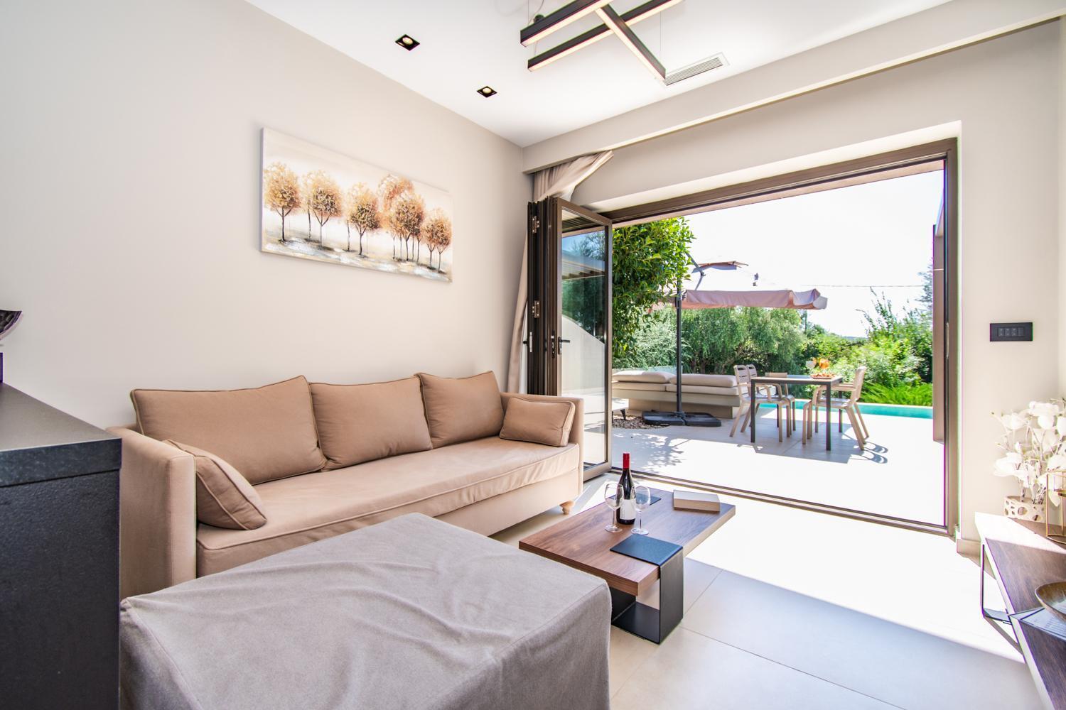 Nestor Luxury Villas Romanos  Esterno foto